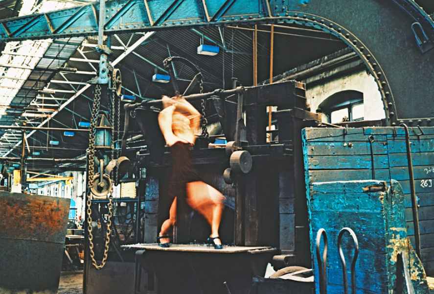 Ipari környezet 18. 2001.